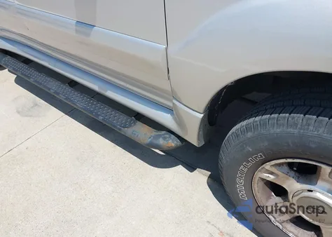 2004 Ford Explorer Sport Trac Adrenalin/Xls/Xlt z USA, uszkodzony, nr VIN 1FMZU77K64UA98358